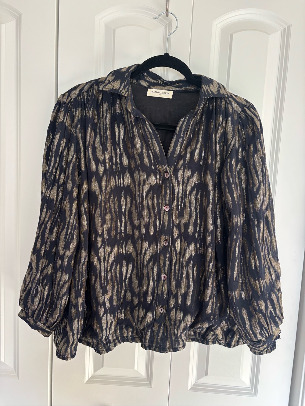 Maison Hotel Metallic Gold Abstract Print Button Front Shirt Balloon Sleeves